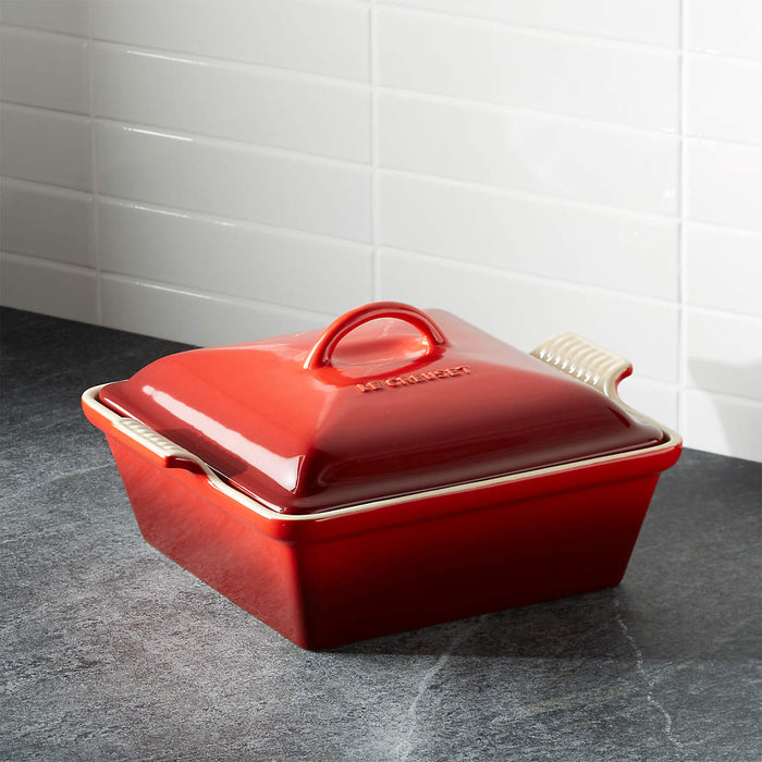 Le Creuset Covered Square Casserole Dish - Cerise