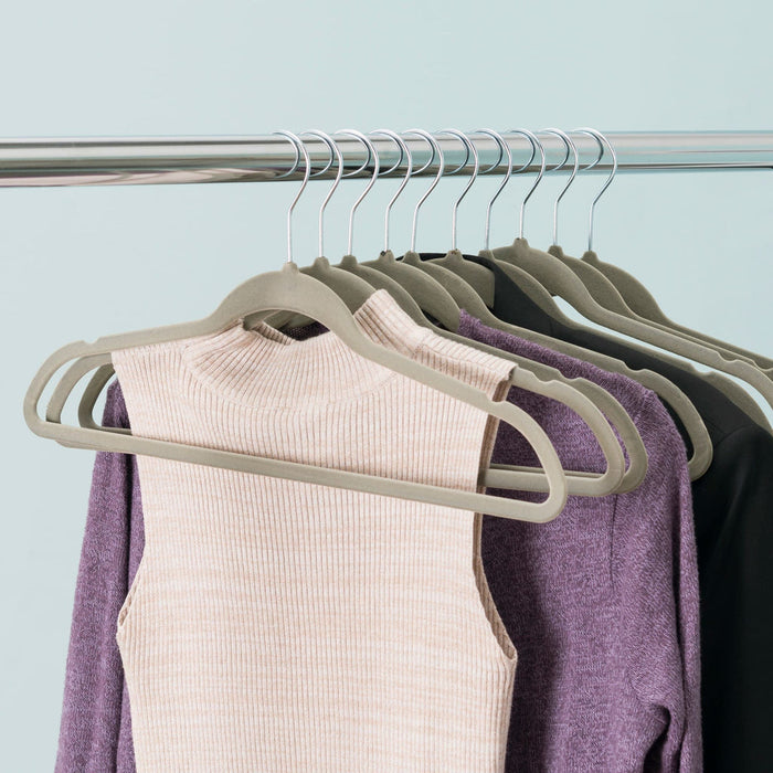 10-Piece Velvet Hangers - Grey